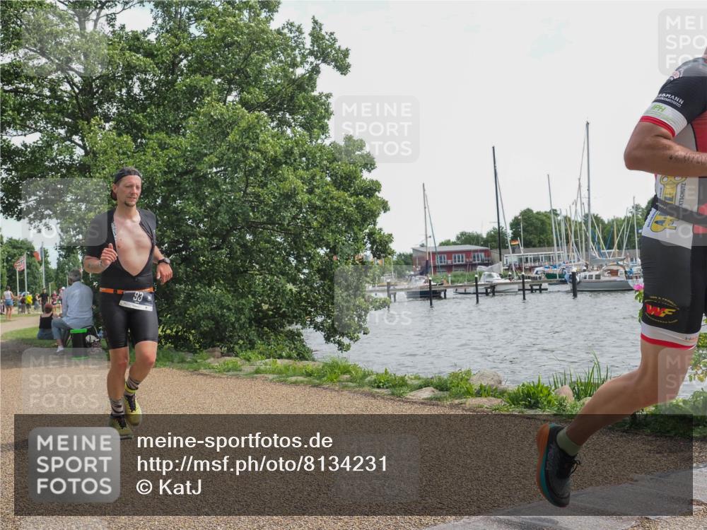 22.06.2025 - Viking Triathlon KatJ http://msf.ph/oto/8134231 22.06.2025 14:10:50 Laufen 46, 93, 292 meine-sportfotos.de