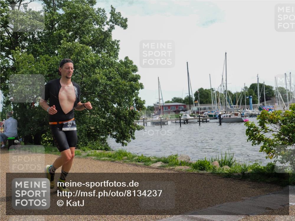 22.06.2025 - Viking Triathlon KatJ http://msf.ph/oto/8134237 22.06.2025 14:10:50 Laufen 46, 93, 292 meine-sportfotos.de