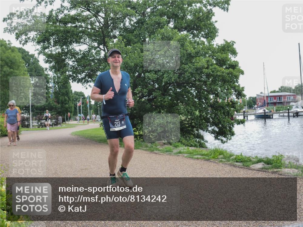 22.06.2025 - Viking Triathlon KatJ http://msf.ph/oto/8134242 22.06.2025 15:57:54 Laufen 213 meine-sportfotos.de
