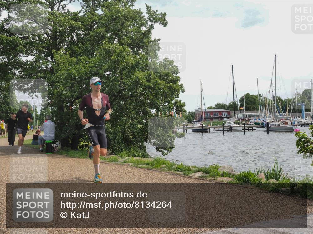 22.06.2025 - Viking Triathlon KatJ http://msf.ph/oto/8134264 22.06.2025 14:11:19 Laufen 87, 125, 527 meine-sportfotos.de