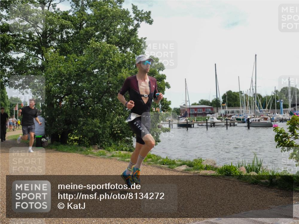 22.06.2025 - Viking Triathlon KatJ http://msf.ph/oto/8134272 22.06.2025 14:11:20 Laufen 87, 125, 527 meine-sportfotos.de