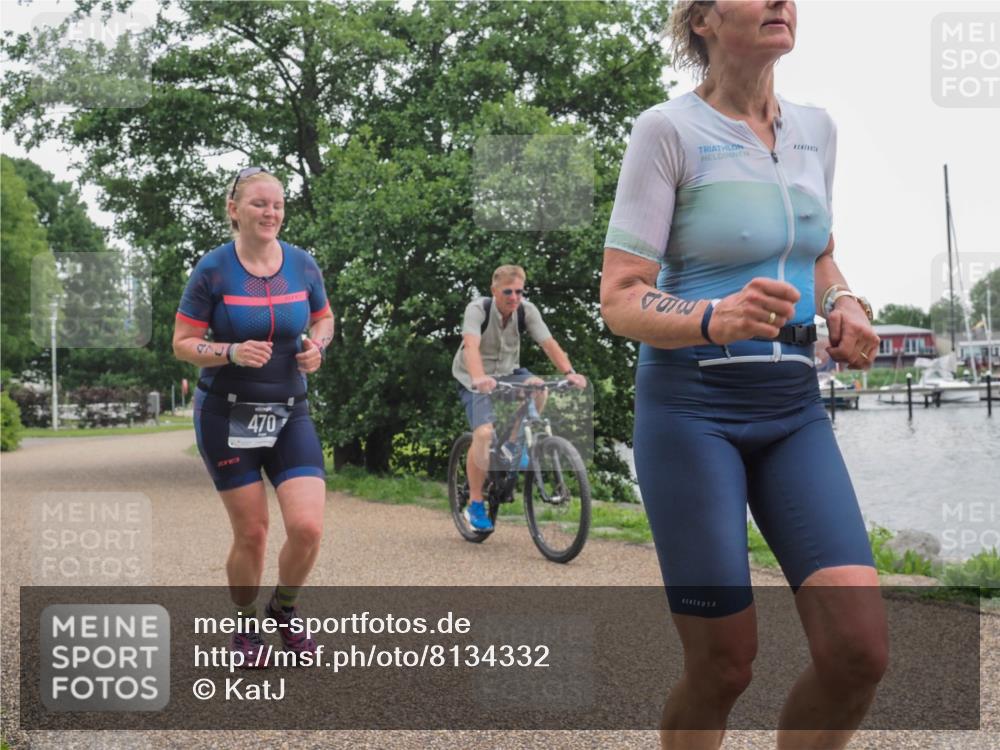 22.06.2025 - Viking Triathlon KatJ http://msf.ph/oto/8134332 22.06.2025 15:58:22 Laufen 359, 470, 498 meine-sportfotos.de