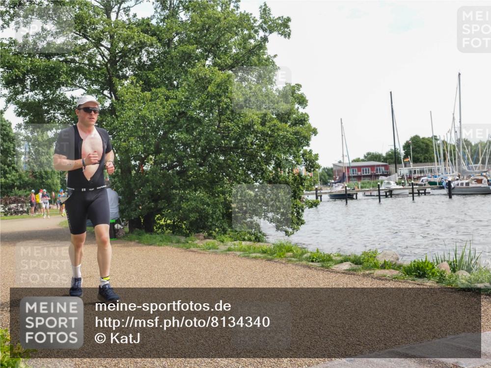 22.06.2025 - Viking Triathlon KatJ http://msf.ph/oto/8134340 22.06.2025 14:11:54 Laufen 297 meine-sportfotos.de