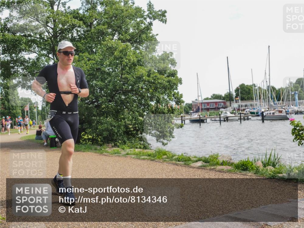 22.06.2025 - Viking Triathlon KatJ http://msf.ph/oto/8134346 22.06.2025 14:11:54 Laufen 297 meine-sportfotos.de