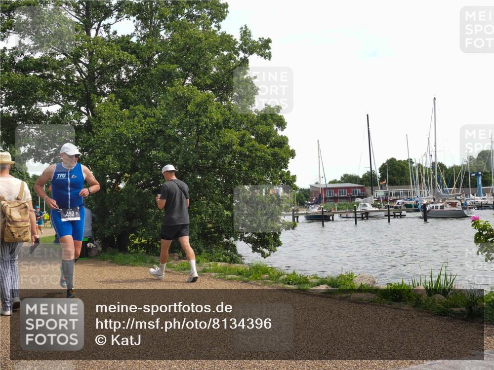 22.06.2025 - Viking Triathlon KatJ http://msf.ph/oto/8134396 22.06.2025 14:12:18 Laufen 490 meine-sportfotos.de