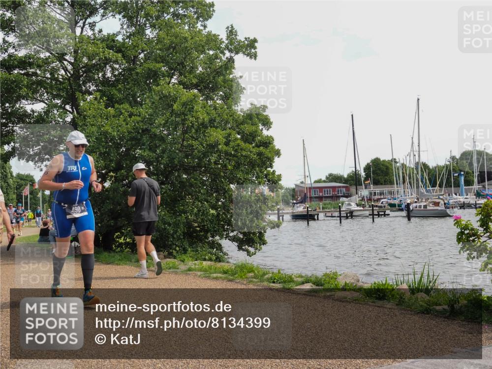 22.06.2025 - Viking Triathlon KatJ http://msf.ph/oto/8134399 22.06.2025 14:12:19 Laufen 490 meine-sportfotos.de