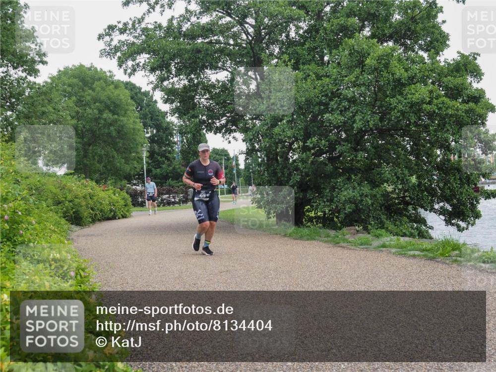 22.06.2025 - Viking Triathlon KatJ http://msf.ph/oto/8134404 22.06.2025 15:58:57 Laufen 476 meine-sportfotos.de