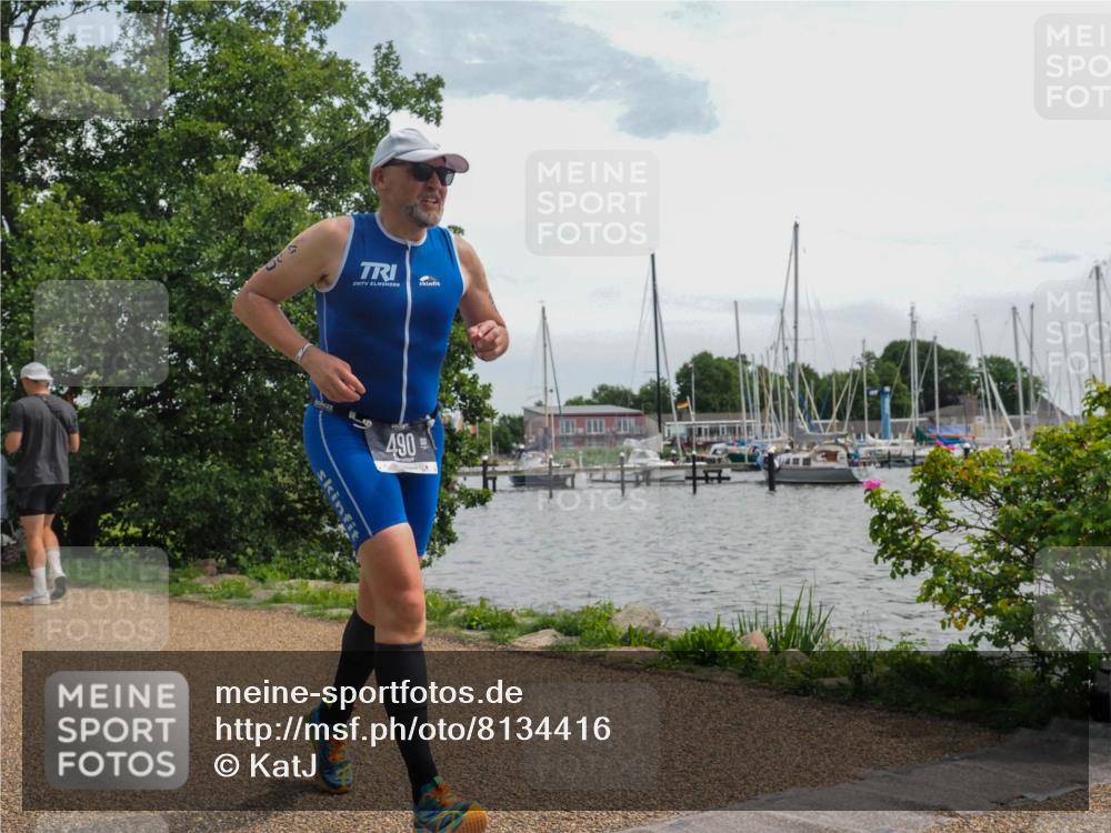 22.06.2025 - Viking Triathlon KatJ http://msf.ph/oto/8134416 22.06.2025 14:12:20 Laufen 490 meine-sportfotos.de