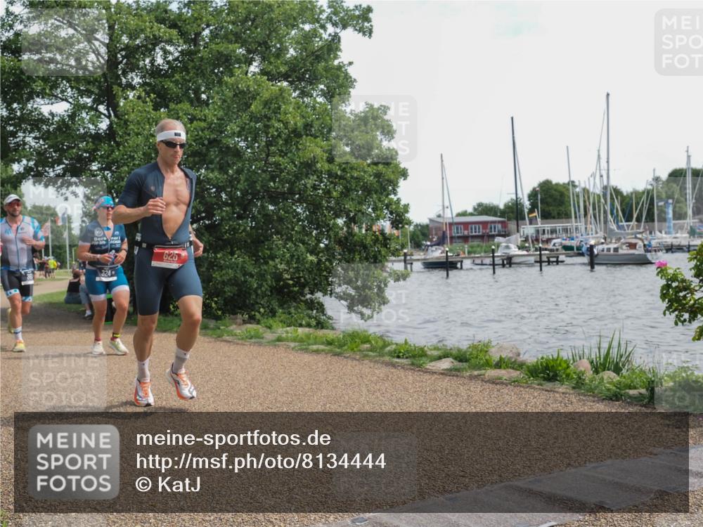 22.06.2025 - Viking Triathlon KatJ http://msf.ph/oto/8134444 22.06.2025 14:12:26 Laufen 65, 324, 361, 625 meine-sportfotos.de