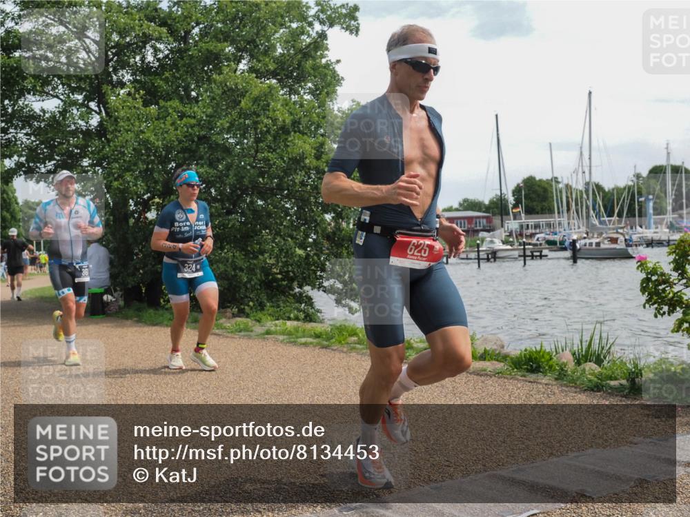 22.06.2025 - Viking Triathlon KatJ http://msf.ph/oto/8134453 22.06.2025 14:12:27 Laufen 65, 324, 361, 625 meine-sportfotos.de