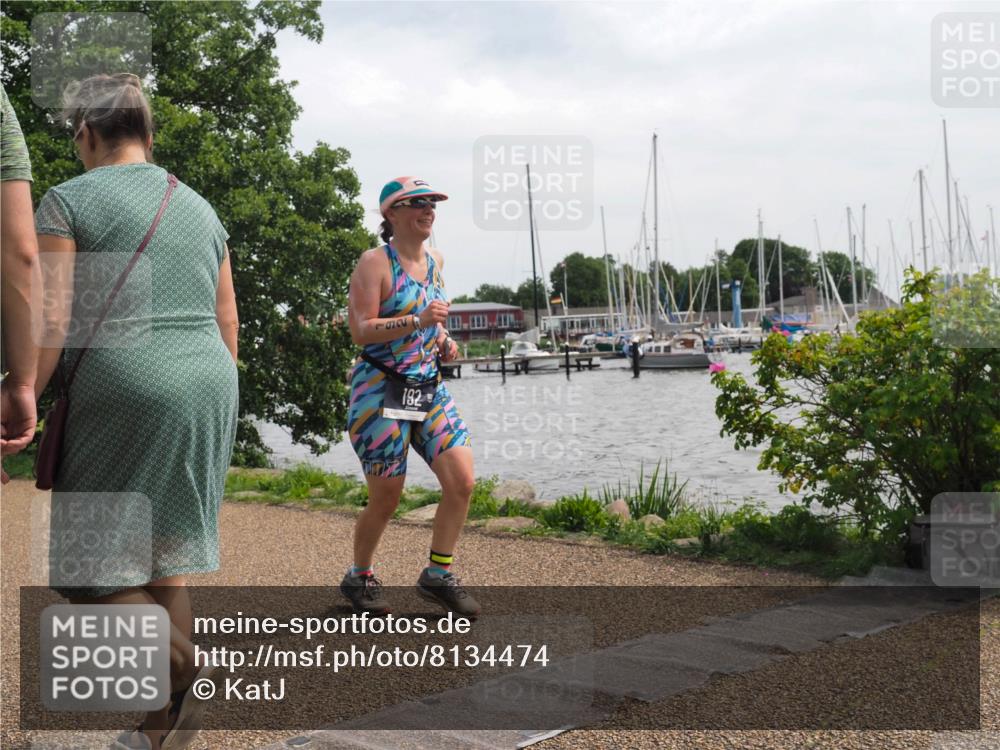 22.06.2025 - Viking Triathlon KatJ http://msf.ph/oto/8134474 22.06.2025 14:12:39 Laufen 192, 416 meine-sportfotos.de