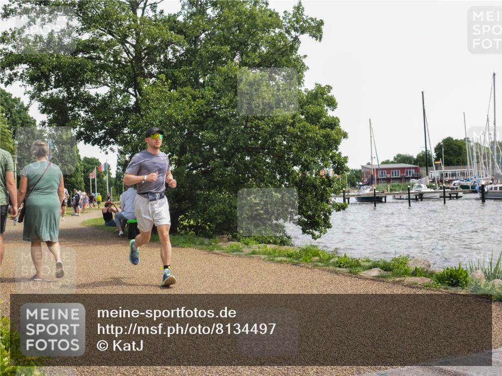 22.06.2025 - Viking Triathlon KatJ http://msf.ph/oto/8134497 22.06.2025 14:12:43 Laufen 31, 416 meine-sportfotos.de