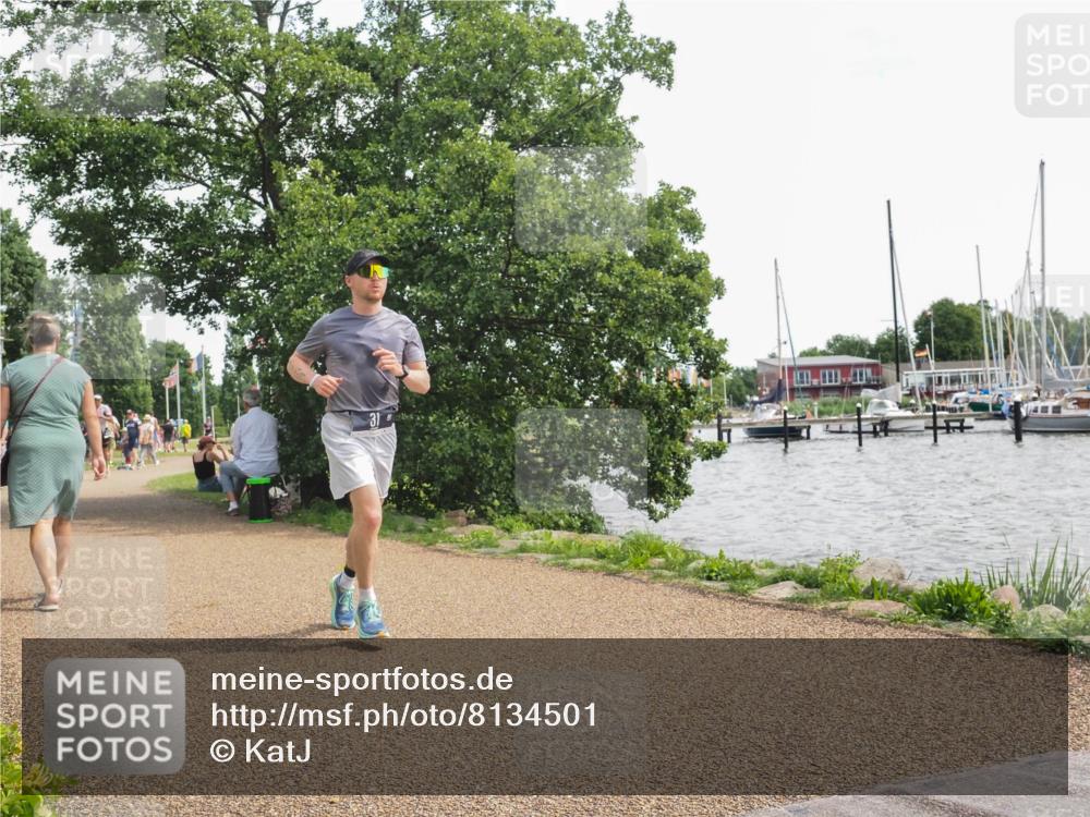 22.06.2025 - Viking Triathlon KatJ http://msf.ph/oto/8134501 22.06.2025 14:12:43 Laufen 31, 416 meine-sportfotos.de