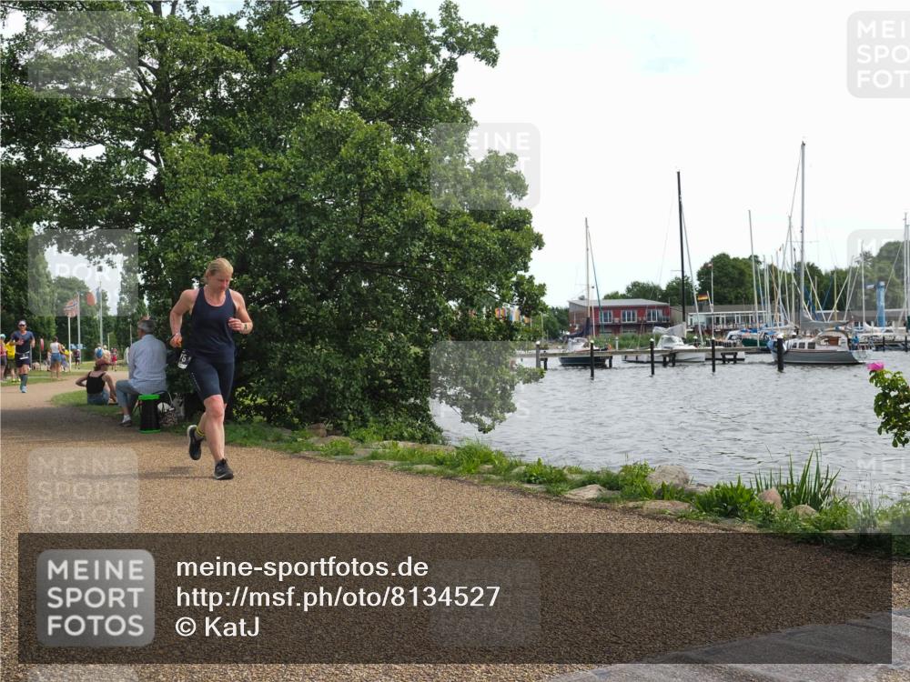 22.06.2025 - Viking Triathlon KatJ http://msf.ph/oto/8134527 22.06.2025 14:12:59 Laufen 475 meine-sportfotos.de