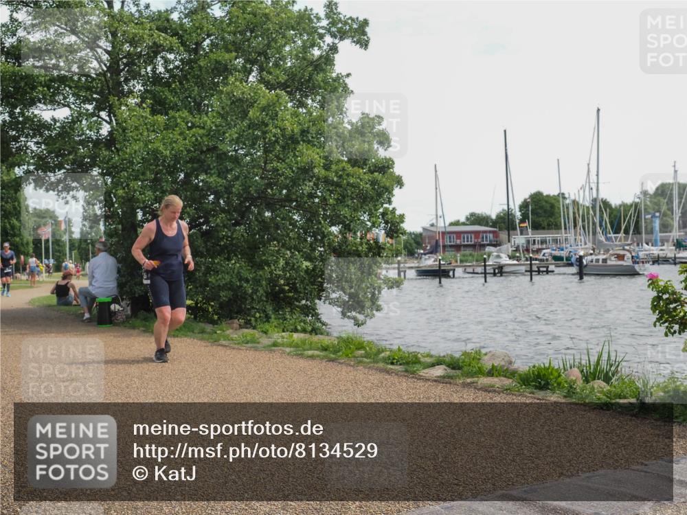 22.06.2025 - Viking Triathlon KatJ http://msf.ph/oto/8134529 22.06.2025 14:12:59 Laufen 475 meine-sportfotos.de