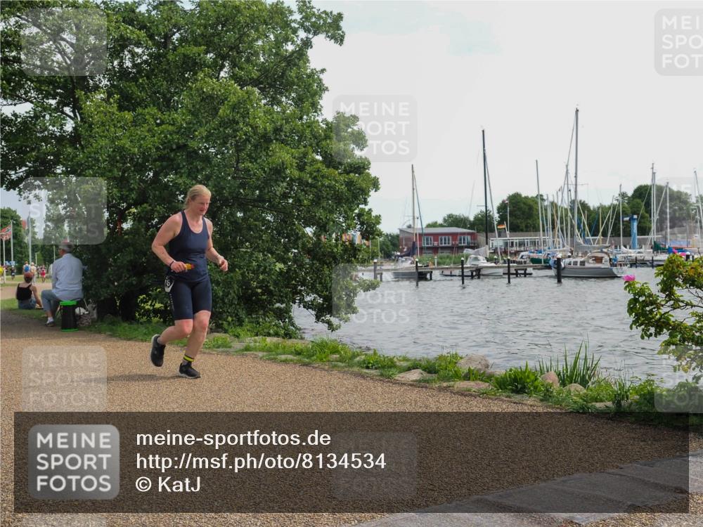 22.06.2025 - Viking Triathlon KatJ http://msf.ph/oto/8134534 22.06.2025 14:12:59 Laufen 475 meine-sportfotos.de