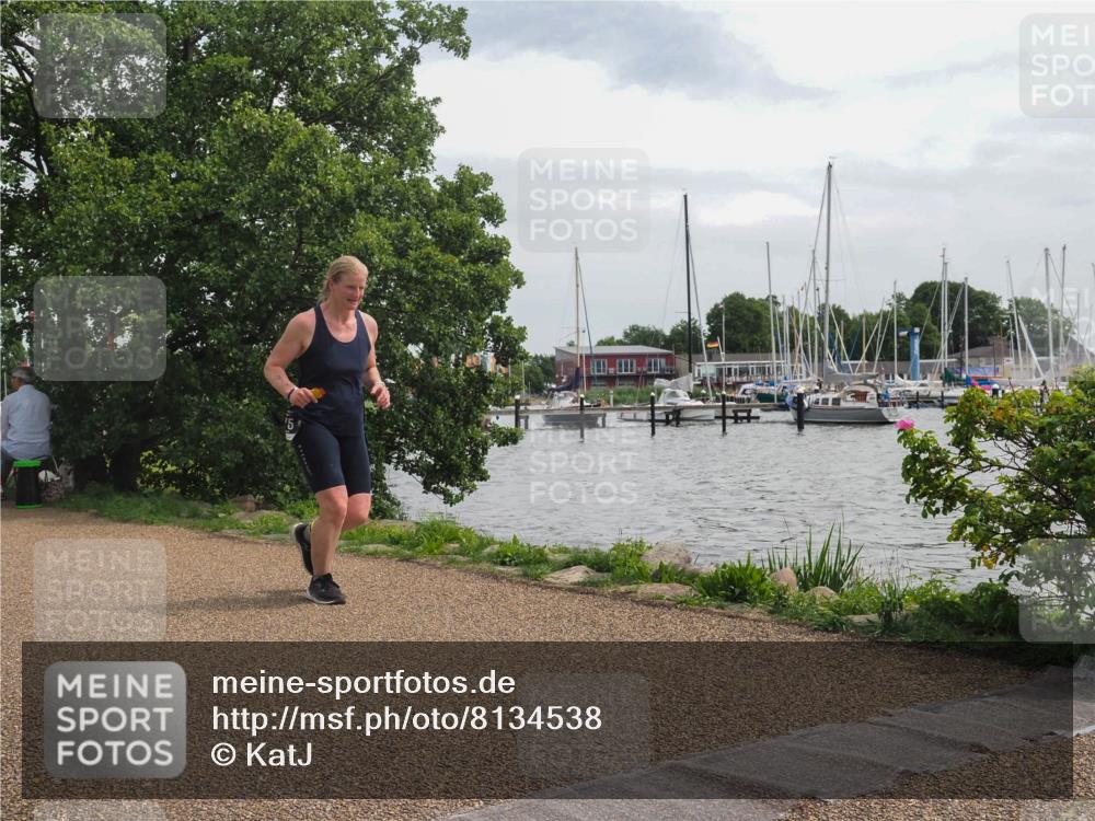 22.06.2025 - Viking Triathlon KatJ http://msf.ph/oto/8134538 22.06.2025 14:12:59 Laufen 475 meine-sportfotos.de