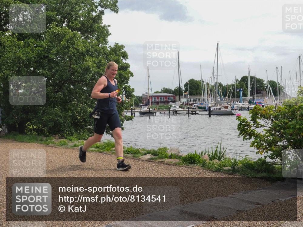 22.06.2025 - Viking Triathlon KatJ http://msf.ph/oto/8134541 22.06.2025 14:13:00 Laufen 475 meine-sportfotos.de
