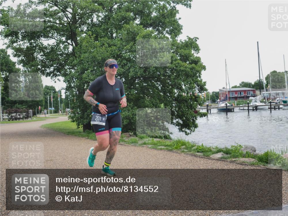22.06.2025 - Viking Triathlon KatJ http://msf.ph/oto/8134552 22.06.2025 15:59:19 Laufen 201 meine-sportfotos.de