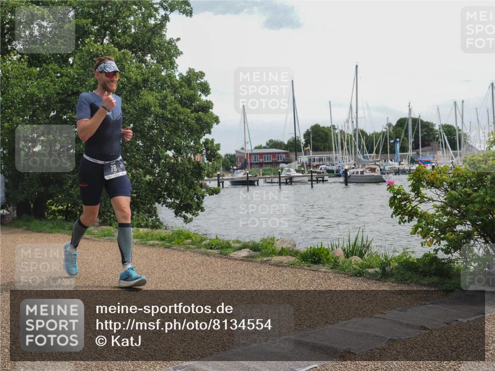 22.06.2025 - Viking Triathlon KatJ http://msf.ph/oto/8134554 22.06.2025 14:13:08 Laufen 78 meine-sportfotos.de