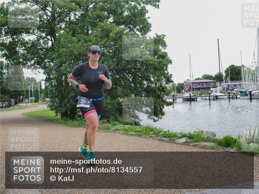 22.06.2025 - Viking Triathlon KatJ http://msf.ph/oto/8134557 22.06.2025 15:59:19 Laufen 201 meine-sportfotos.de