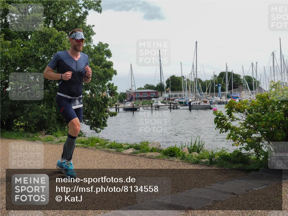 22.06.2025 - Viking Triathlon KatJ http://msf.ph/oto/8134558 22.06.2025 14:13:08 Laufen 78 meine-sportfotos.de