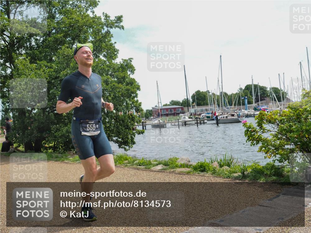 22.06.2025 - Viking Triathlon KatJ http://msf.ph/oto/8134573 22.06.2025 13:20:20 Laufen 550 meine-sportfotos.de