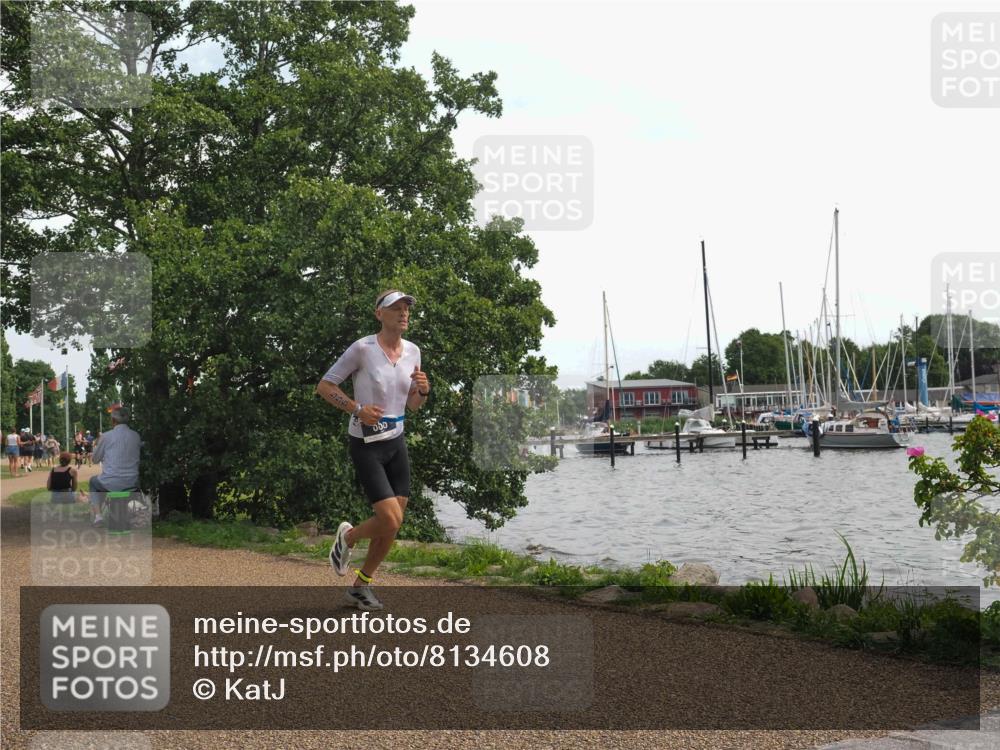 22.06.2025 - Viking Triathlon KatJ http://msf.ph/oto/8134608 22.06.2025 14:13:31 Laufen 538, 555 meine-sportfotos.de