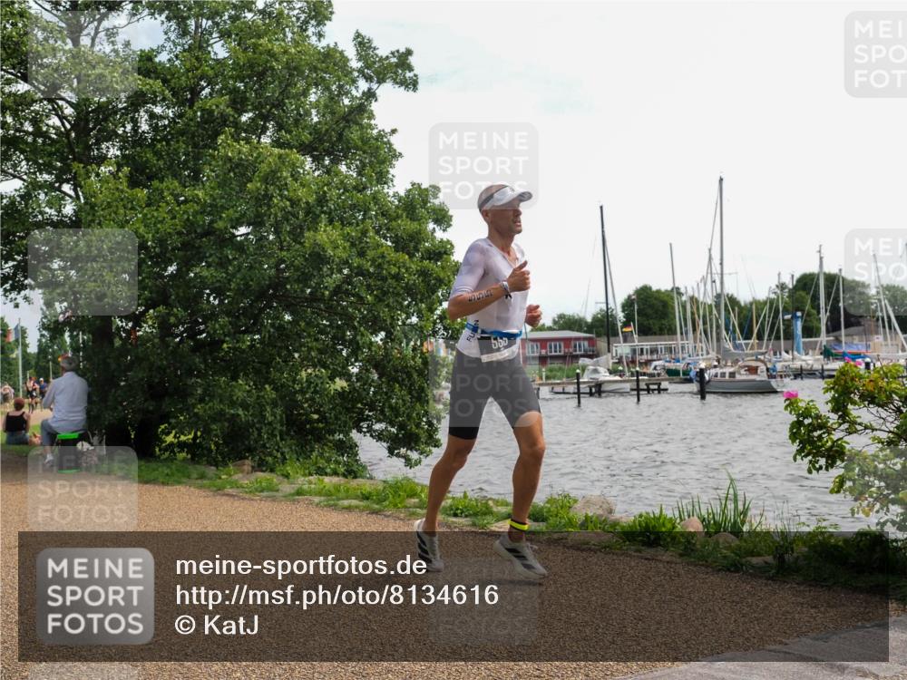 22.06.2025 - Viking Triathlon KatJ http://msf.ph/oto/8134616 22.06.2025 14:13:32 Laufen 294, 538, 555 meine-sportfotos.de