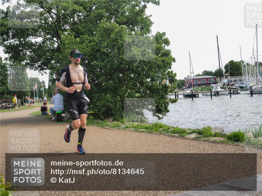22.06.2025 - Viking Triathlon KatJ http://msf.ph/oto/8134645 22.06.2025 14:13:47 Laufen 310, 344 meine-sportfotos.de