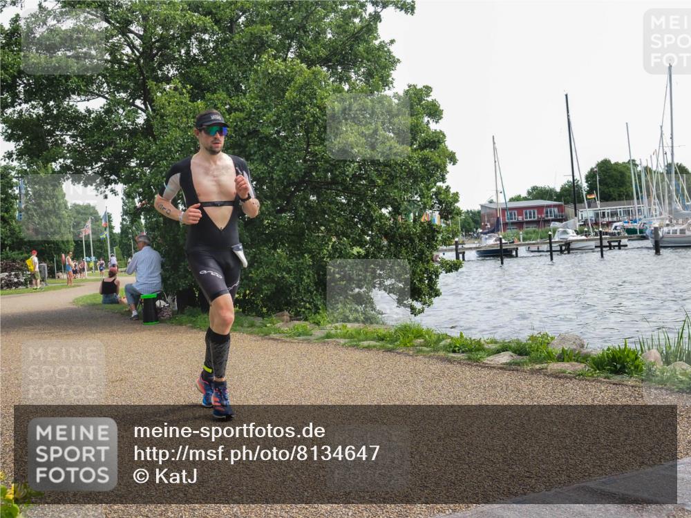 22.06.2025 - Viking Triathlon KatJ http://msf.ph/oto/8134647 22.06.2025 14:13:47 Laufen 310, 344 meine-sportfotos.de