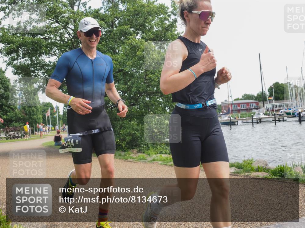 22.06.2025 - Viking Triathlon KatJ http://msf.ph/oto/8134673 22.06.2025 14:13:51 Laufen 344, 548 meine-sportfotos.de