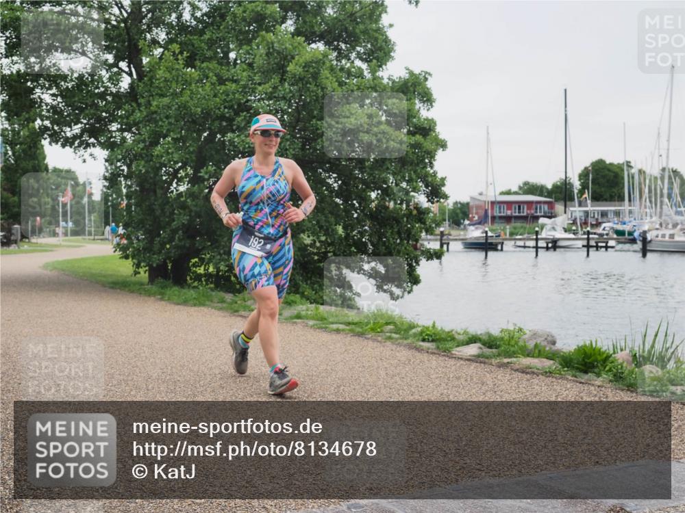22.06.2025 - Viking Triathlon KatJ http://msf.ph/oto/8134678 22.06.2025 16:02:19 Laufen 192 meine-sportfotos.de