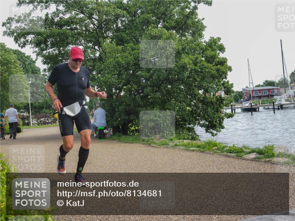 22.06.2025 - Viking Triathlon KatJ http://msf.ph/oto/8134681 22.06.2025 14:13:53 Laufen 344, 548 meine-sportfotos.de