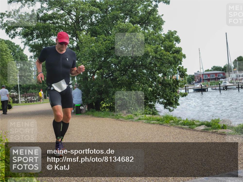 22.06.2025 - Viking Triathlon KatJ http://msf.ph/oto/8134682 22.06.2025 14:13:53 Laufen 344, 548 meine-sportfotos.de