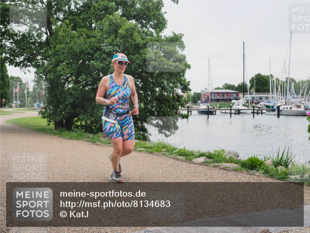 22.06.2025 - Viking Triathlon KatJ http://msf.ph/oto/8134683 22.06.2025 16:02:19 Laufen 192 meine-sportfotos.de