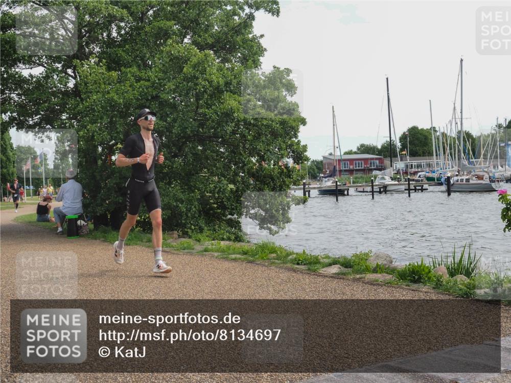 22.06.2025 - Viking Triathlon KatJ http://msf.ph/oto/8134697 22.06.2025 14:14:07 Laufen 193 meine-sportfotos.de
