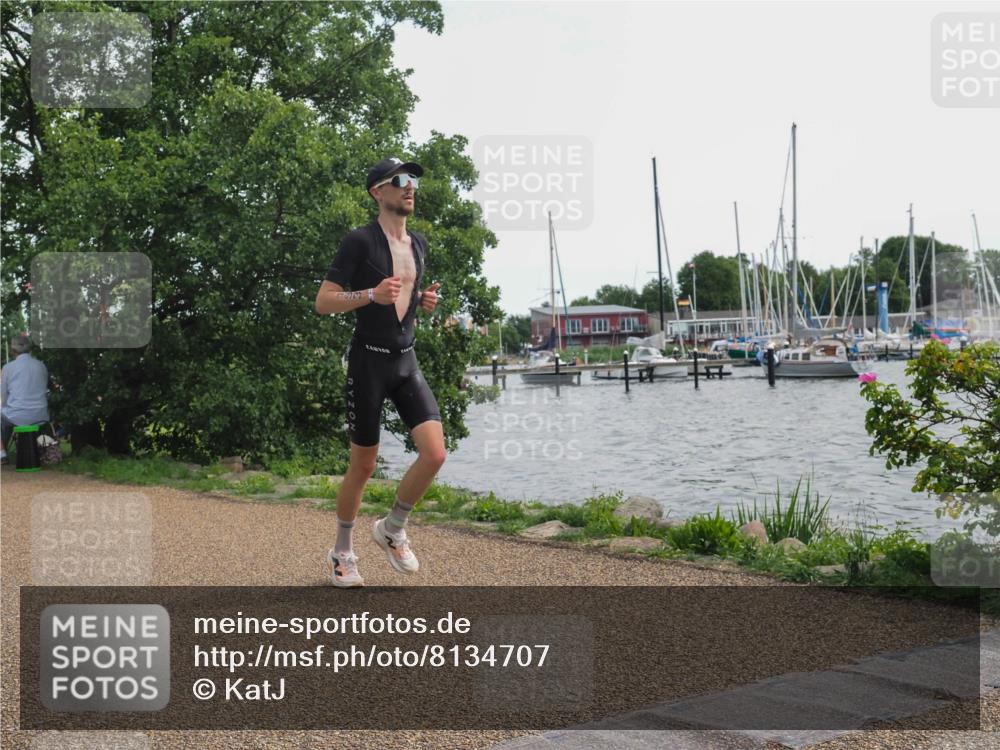 22.06.2025 - Viking Triathlon KatJ http://msf.ph/oto/8134707 22.06.2025 14:14:08 Laufen 140, 193 meine-sportfotos.de