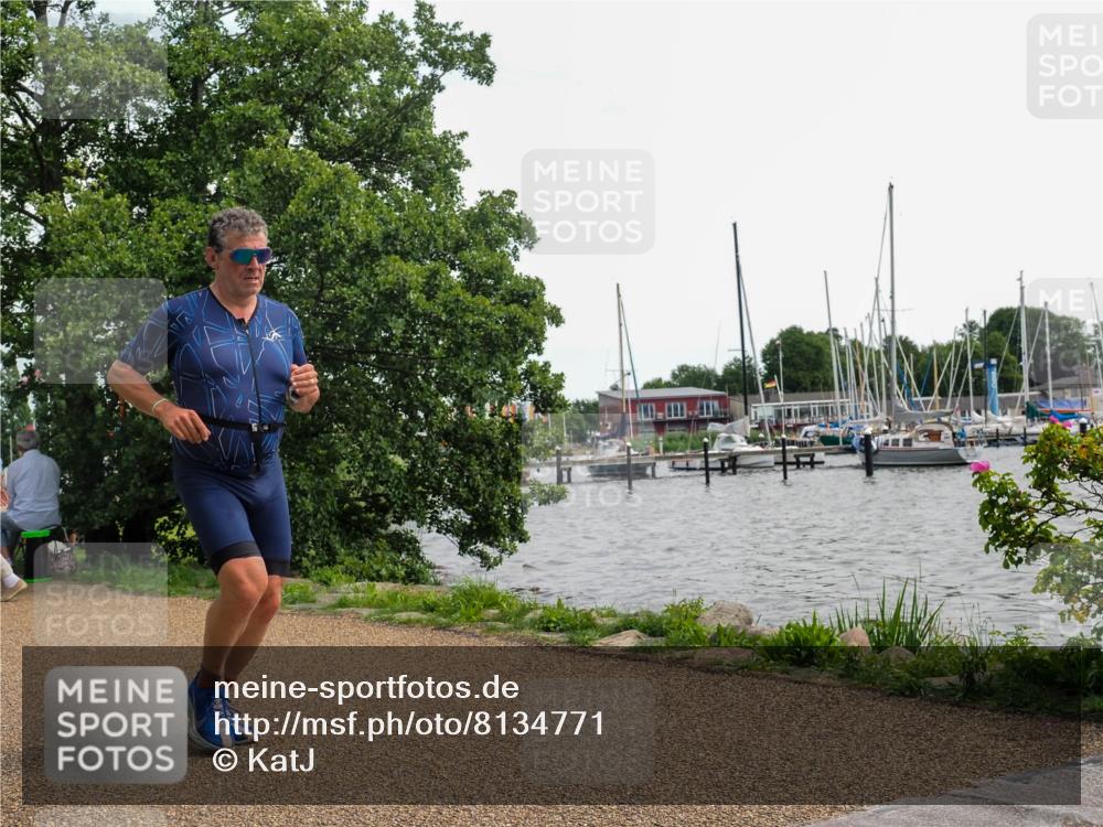 22.06.2025 - Viking Triathlon KatJ http://msf.ph/oto/8134771 22.06.2025 14:14:56 Laufen 449 meine-sportfotos.de