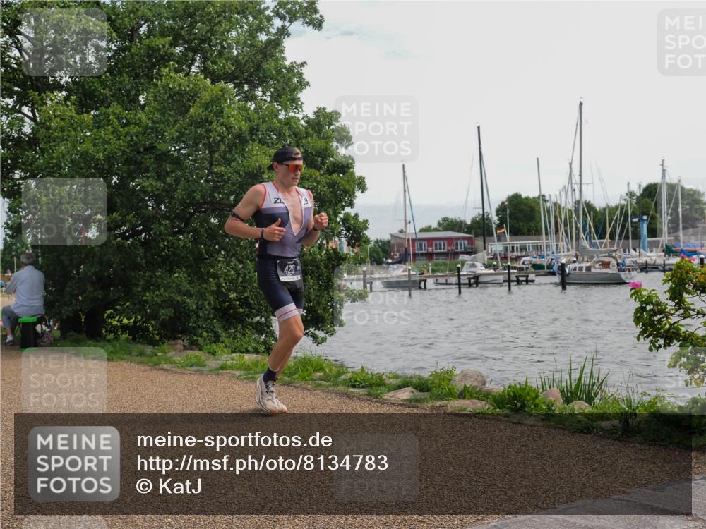 22.06.2025 - Viking Triathlon KatJ http://msf.ph/oto/8134783 22.06.2025 14:15:13 Laufen 420 meine-sportfotos.de