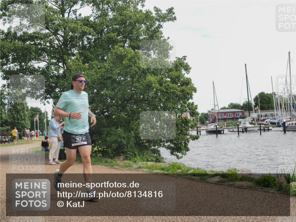 22.06.2025 - Viking Triathlon KatJ http://msf.ph/oto/8134816 22.06.2025 14:15:32 Laufen 257 meine-sportfotos.de