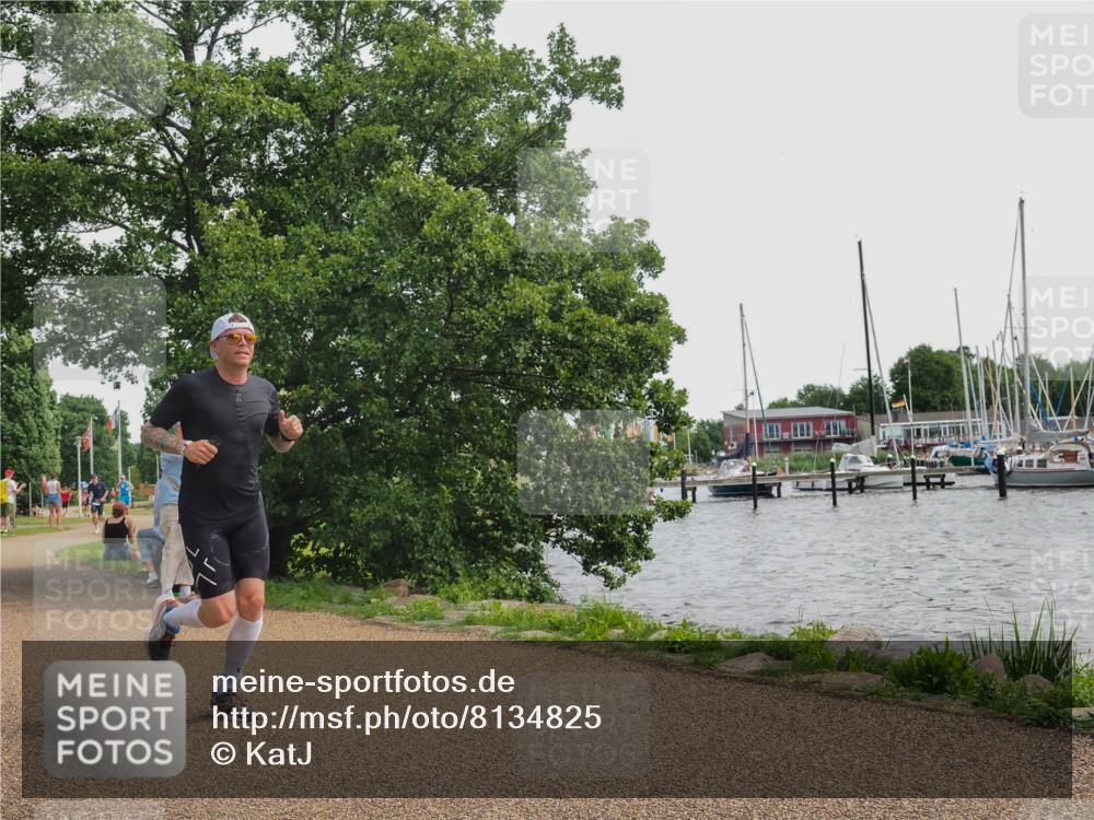 22.06.2025 - Viking Triathlon KatJ http://msf.ph/oto/8134825 22.06.2025 14:15:37 Laufen 442 meine-sportfotos.de