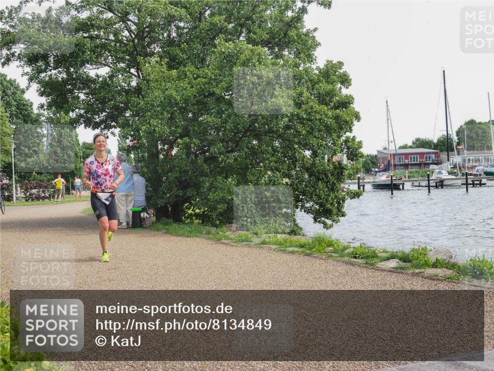 22.06.2025 - Viking Triathlon KatJ http://msf.ph/oto/8134849 22.06.2025 14:15:59 Laufen 509 meine-sportfotos.de