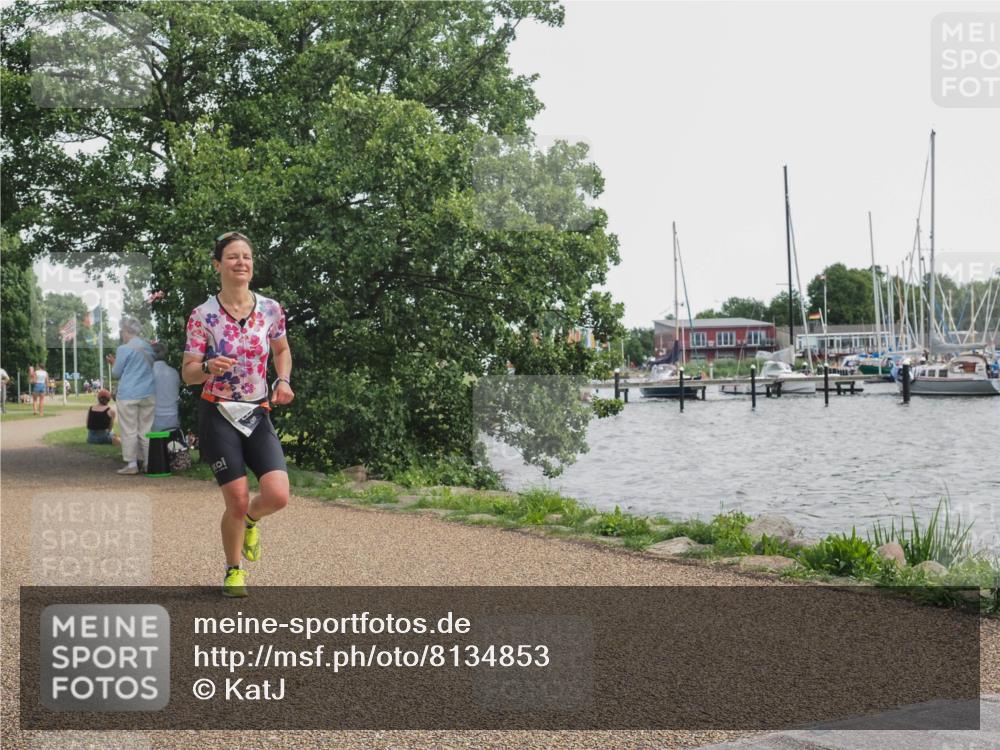 22.06.2025 - Viking Triathlon KatJ http://msf.ph/oto/8134853 22.06.2025 14:16:00 Laufen 441, 509 meine-sportfotos.de
