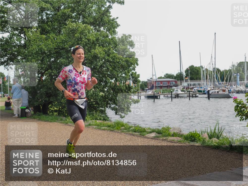 22.06.2025 - Viking Triathlon KatJ http://msf.ph/oto/8134856 22.06.2025 14:16:00 Laufen 441, 509 meine-sportfotos.de