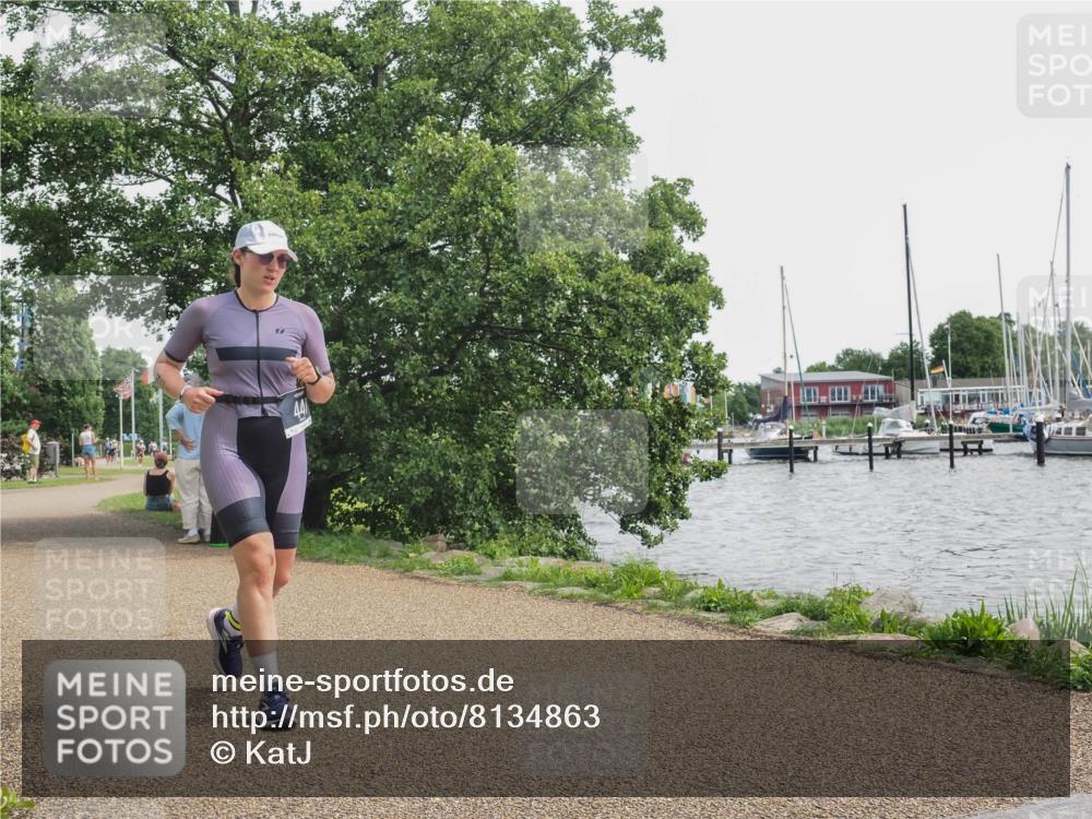 22.06.2025 - Viking Triathlon KatJ http://msf.ph/oto/8134863 22.06.2025 14:16:04 Laufen 441 meine-sportfotos.de