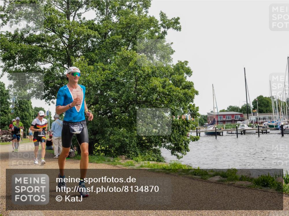 22.06.2025 - Viking Triathlon KatJ http://msf.ph/oto/8134870 22.06.2025 14:16:33 Laufen 77, 237 meine-sportfotos.de