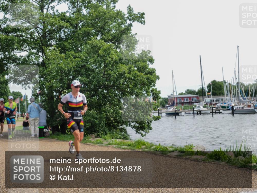 22.06.2025 - Viking Triathlon KatJ http://msf.ph/oto/8134878 22.06.2025 14:16:35 Laufen 71, 77, 237, 511 meine-sportfotos.de