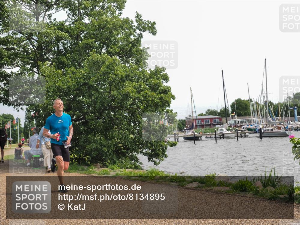 22.06.2025 - Viking Triathlon KatJ http://msf.ph/oto/8134895 22.06.2025 14:16:49 Laufen 128, 182 meine-sportfotos.de