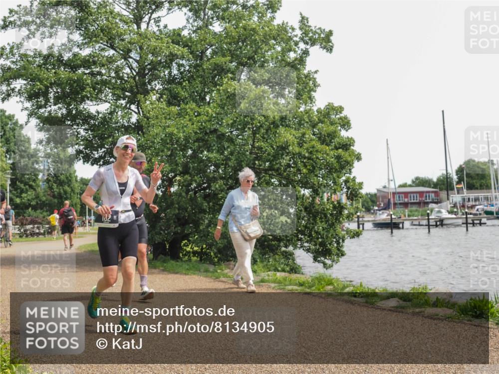 22.06.2025 - Viking Triathlon KatJ http://msf.ph/oto/8134905 22.06.2025 14:16:53 Laufen 34, 128, 182, 546 meine-sportfotos.de